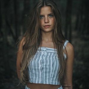 Brandy Melville Stripe Button Front Crop Top sz S